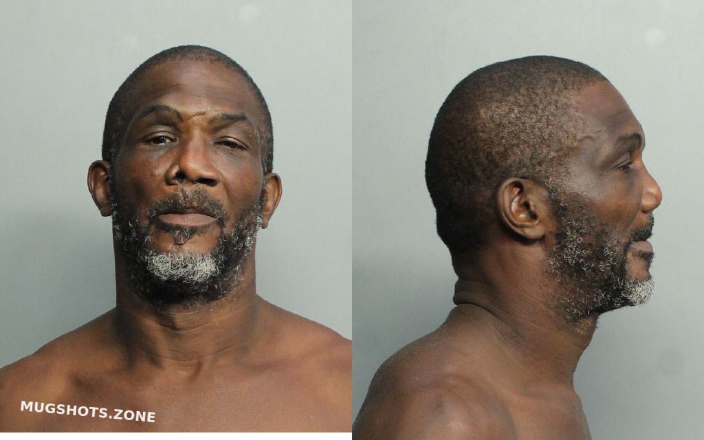 SIMMONS CORI DESHUN 07/22/2021 MiamiDade County Mugshots Zone