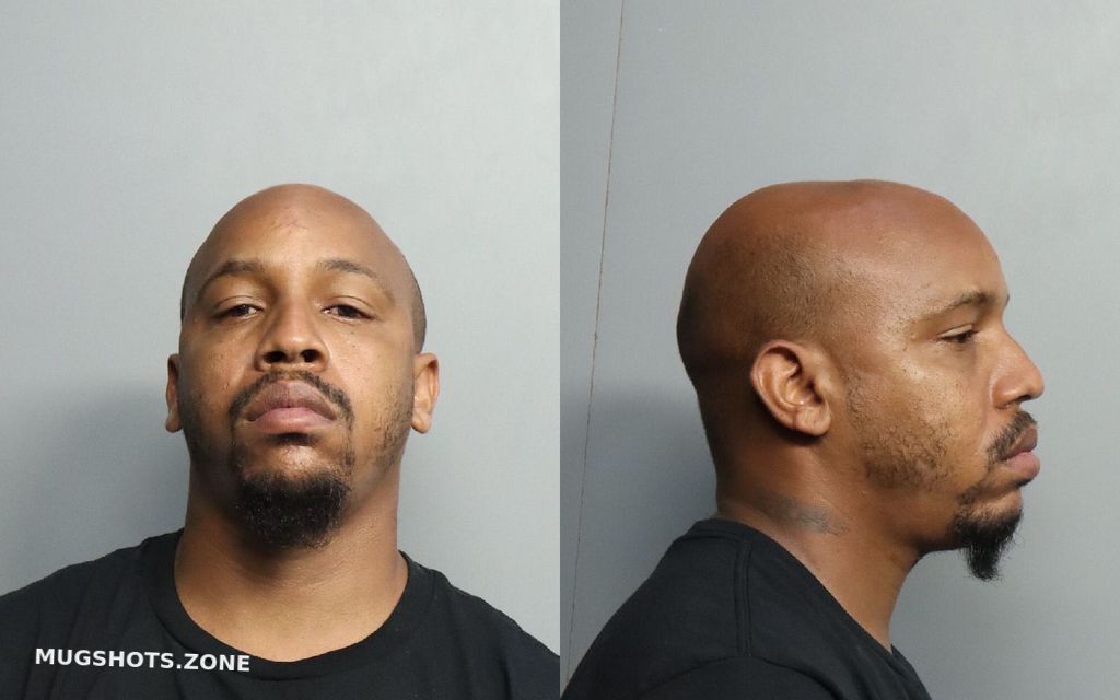 MATHEW RAYMOND 10/21/2021 MiamiDade County Mugshots Zone