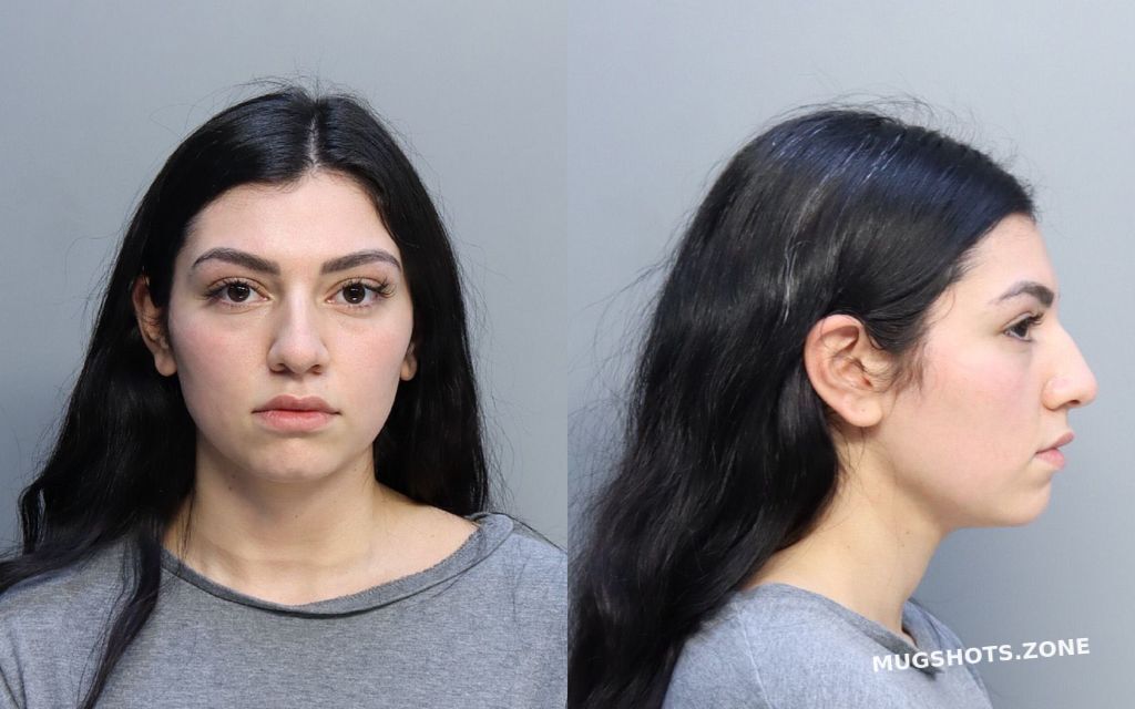 ESCOBAR REBECCA HAYDEE 10/29/2021 - Miami-Dade County Mugshots Zone