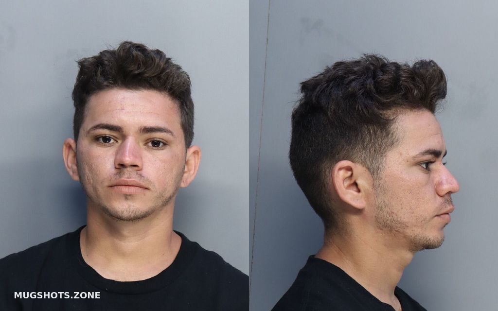 BENITEZ JAVIER 11/09/2021 - Miami-Dade County Mugshots Zone