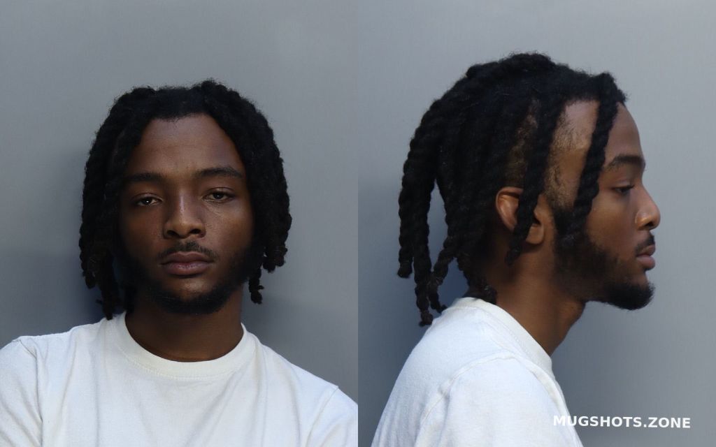 HOLLOWAY DONE DEONTAY 12/01/2021 - Miami-Dade County Mugshots Zone