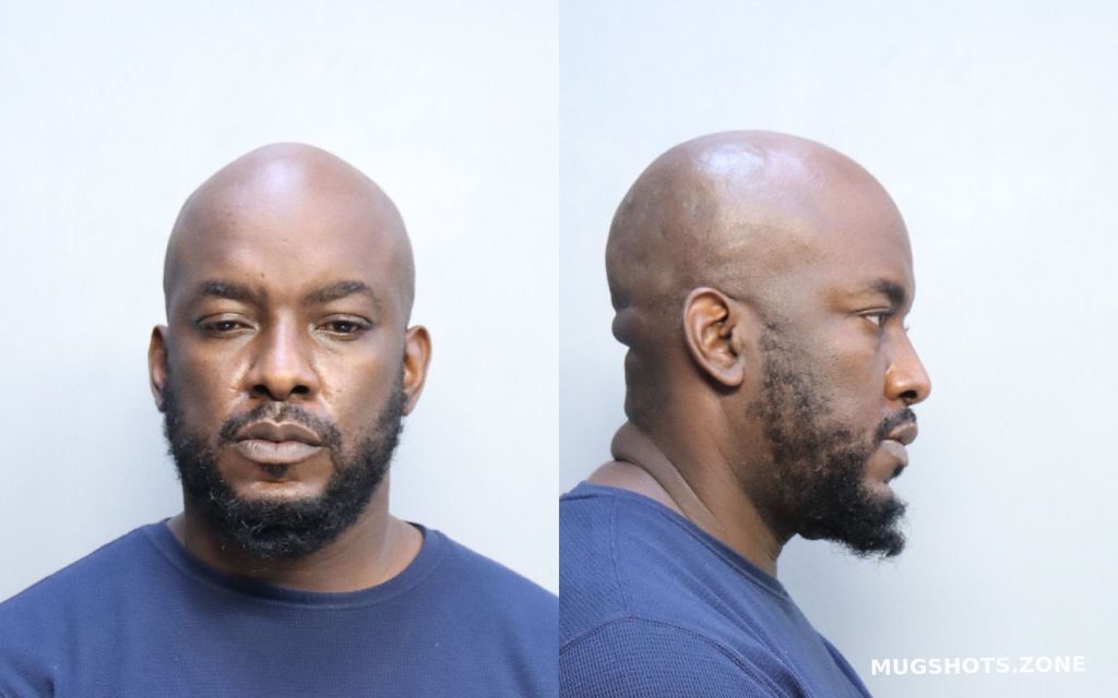 WHITEHEAD JEROME 12/07/2021 MiamiDade County Mugshots Zone