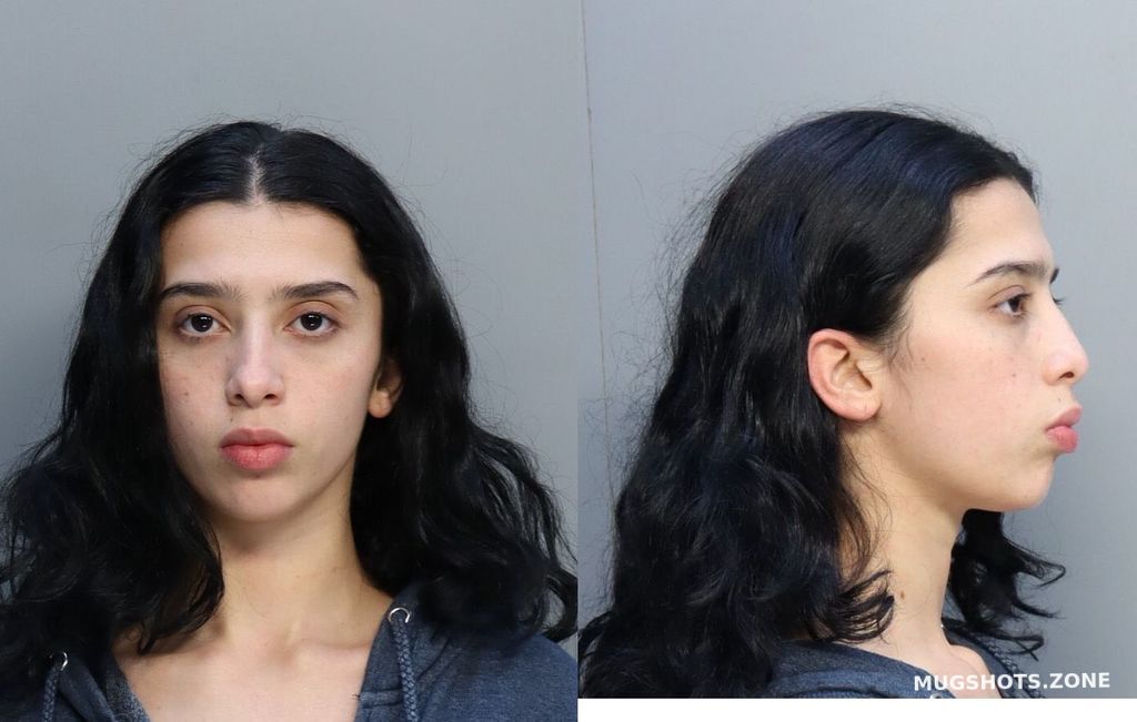 GUEVARA DESIRAY CARIDAD 12/23/2021 - Miami-Dade County Mugshots Zone