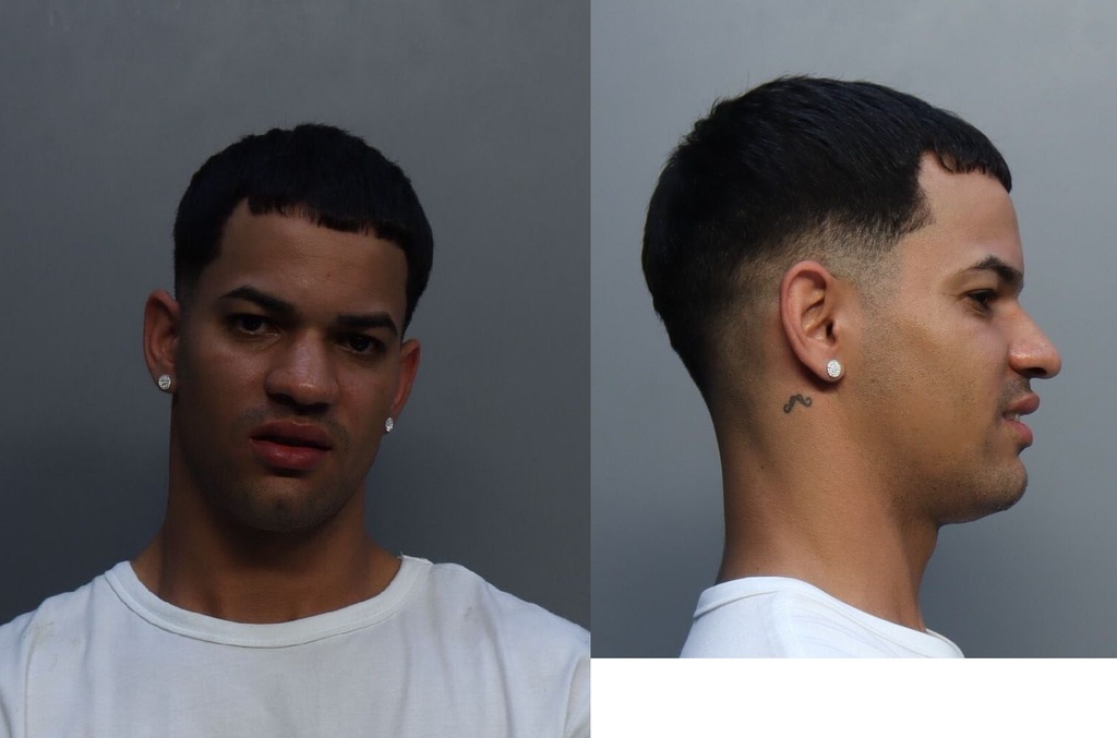 GARCIAALARCON LAZARO CLAUDIO 12 31 2021 Miami Dade County Mugshots Zone