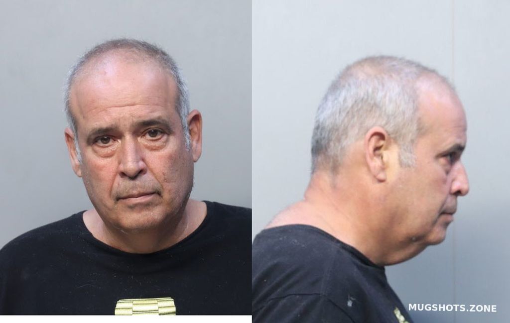 Gonzalez Leonardo 01 31 2022 Miami Dade County Mugshots Zone