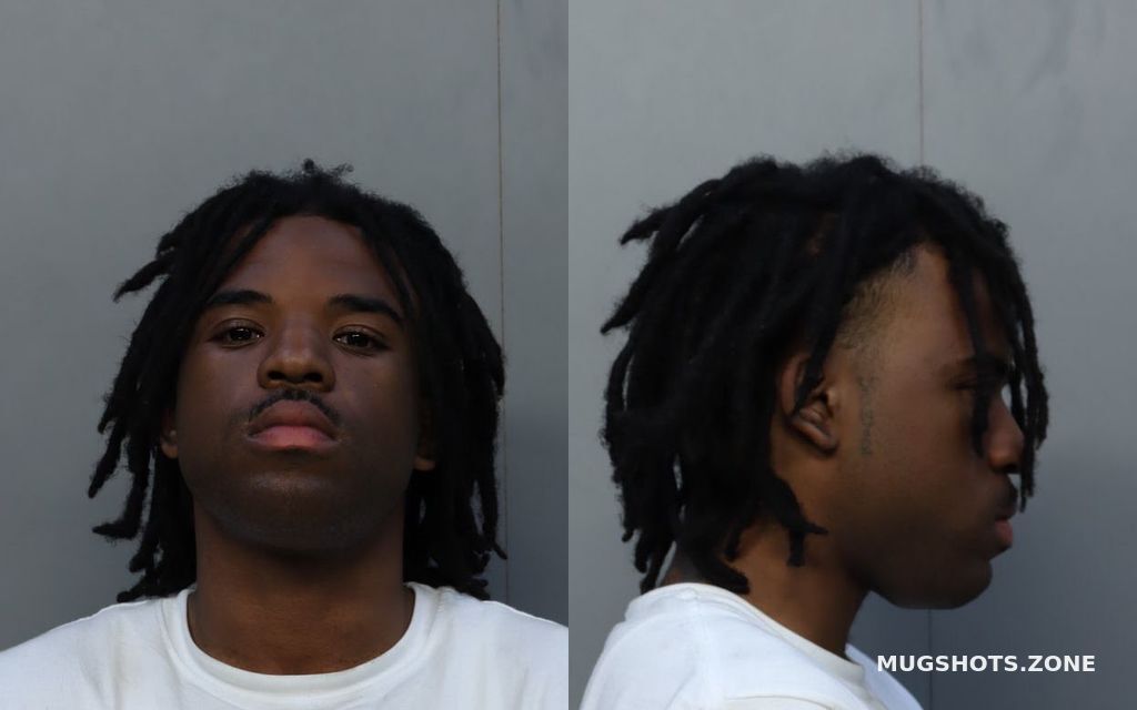 UPSHAW CHRISTOPHER BENARD 03/26/2022 MiamiDade County Mugshots Zone