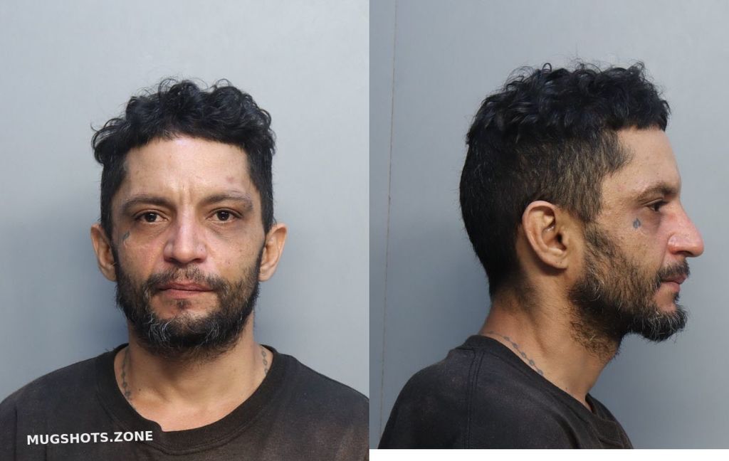 HERNANDEZ DAGOBERTO 04/18/2022 - Miami-Dade County Mugshots Zone