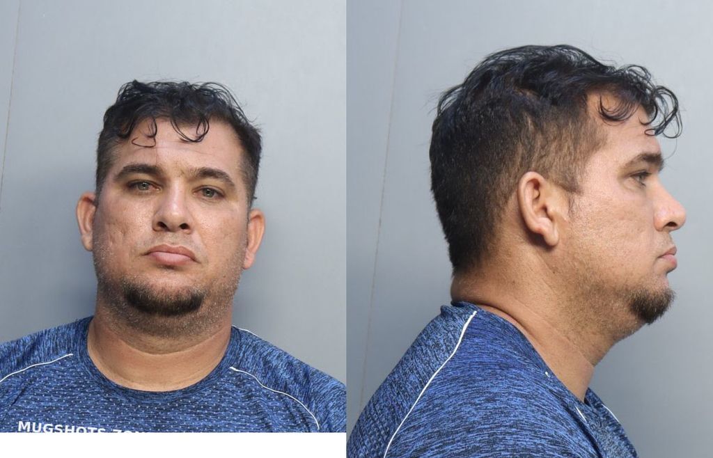 CABRERA HERMES 04/19/2022 - Miami-Dade County Mugshots Zone