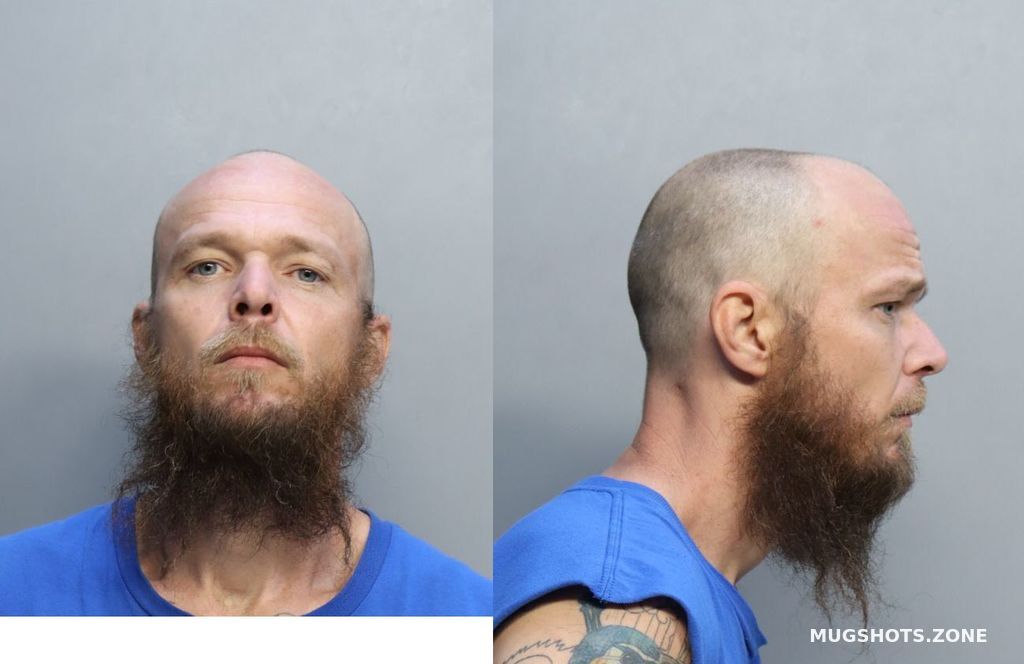 MALONE MICHAEL 04/22/2022 MiamiDade County Mugshots Zone