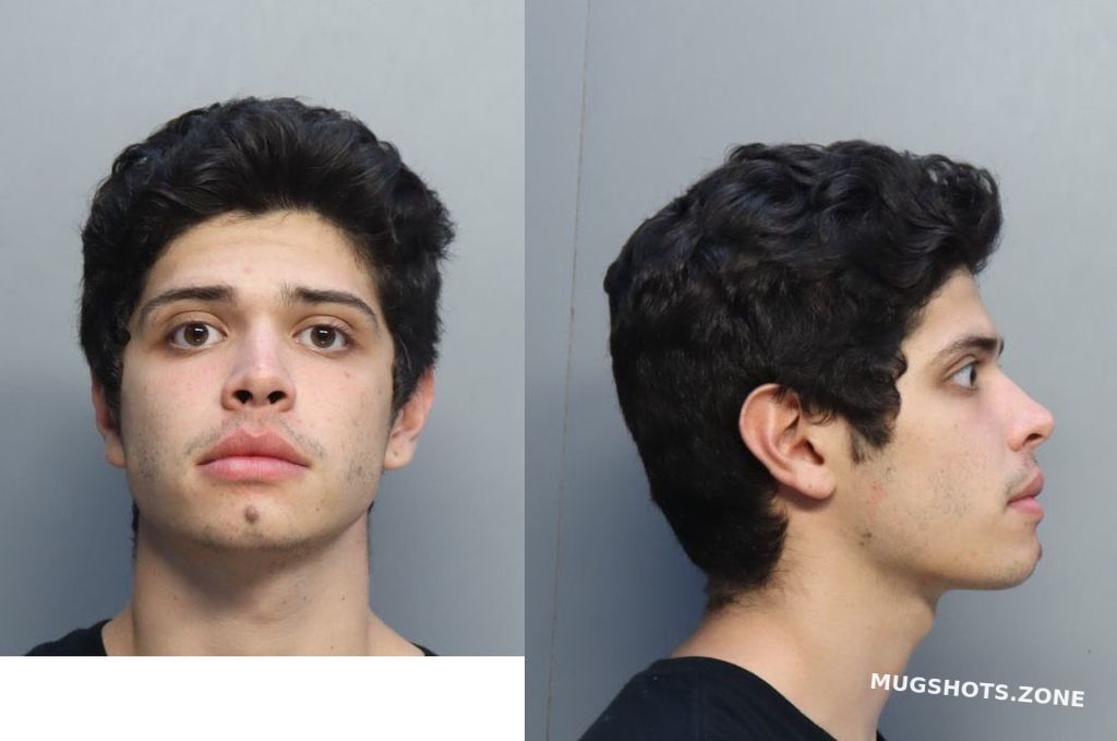 ROJAS MAURICIO 04/30/2022 - Miami-Dade County Mugshots Zone