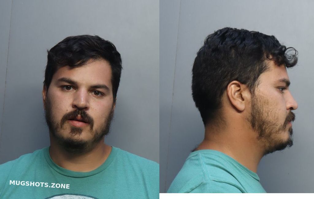 GONZALEZ VICTOR EMILIO 05/17/2022 - Miami-Dade County Mugshots Zone