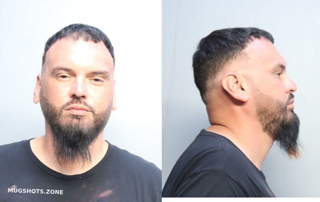 TORRES ERIK RAUL 08/30/2022 - Miami-Dade County Mugshots Zone