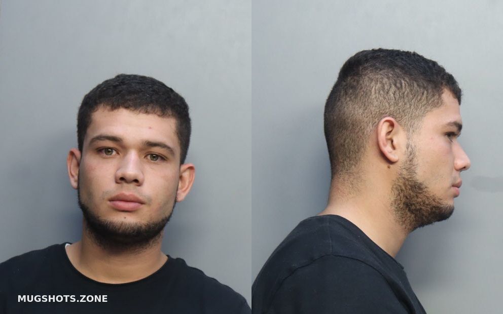 CARDOZO JULIAN CAMILO 09/09/2022 MiamiDade County Mugshots Zone