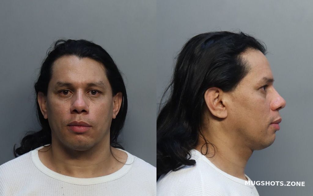 Canales Caseres Lester 09152022 Miami Dade County Mugshots Zone 