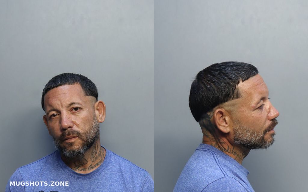GONZALEZ GONZALO 09/25/2022 MiamiDade County Mugshots Zone
