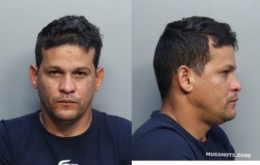 Rodriguez Yasmany 09292022 Miami Dade County Mugshots Zone 4276