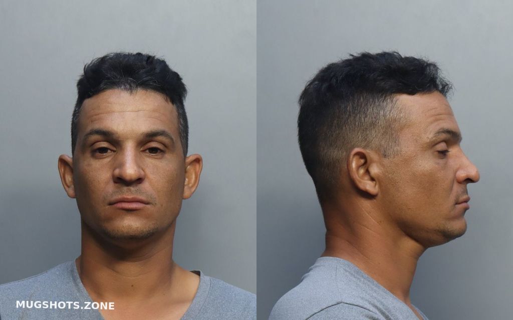 RAMOS YOHANDI CRESPO 10/19/2022 - Miami-Dade County Mugshots Zone