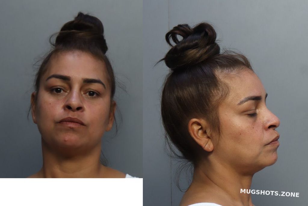 CRUZ KRYSTAL ALEXIS 10/21/2022 Miami Dade County Mugshots Zone