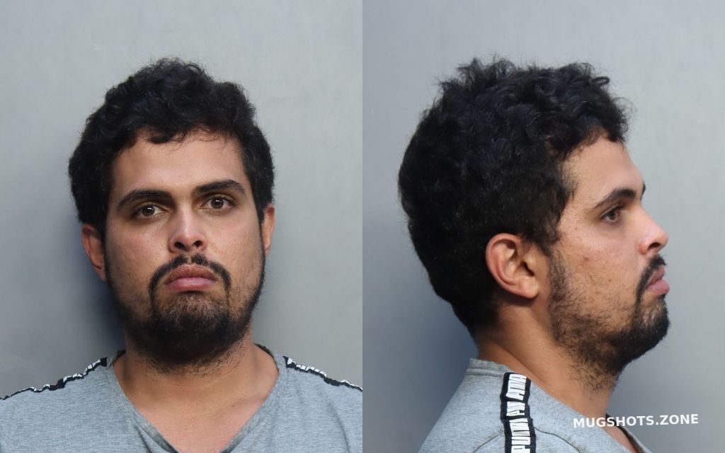 Fidelis Eric 11 04 2022 Miami Dade County Mugshots Zone