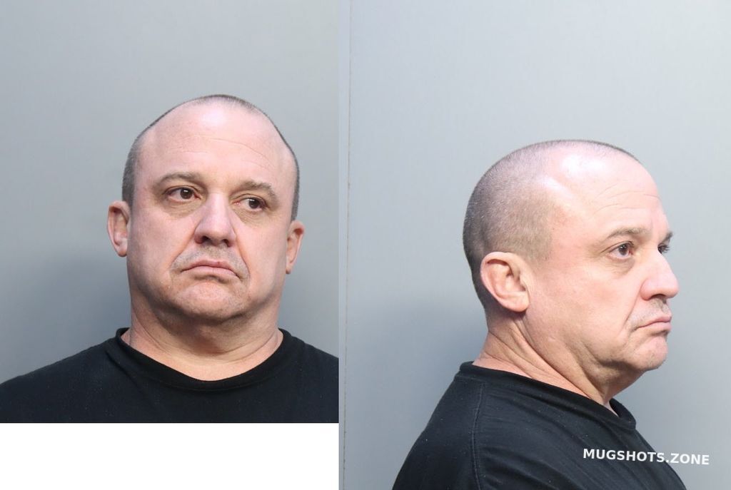 GONZALEZ 11/23/2022 MiamiDade County Mugshots Zone