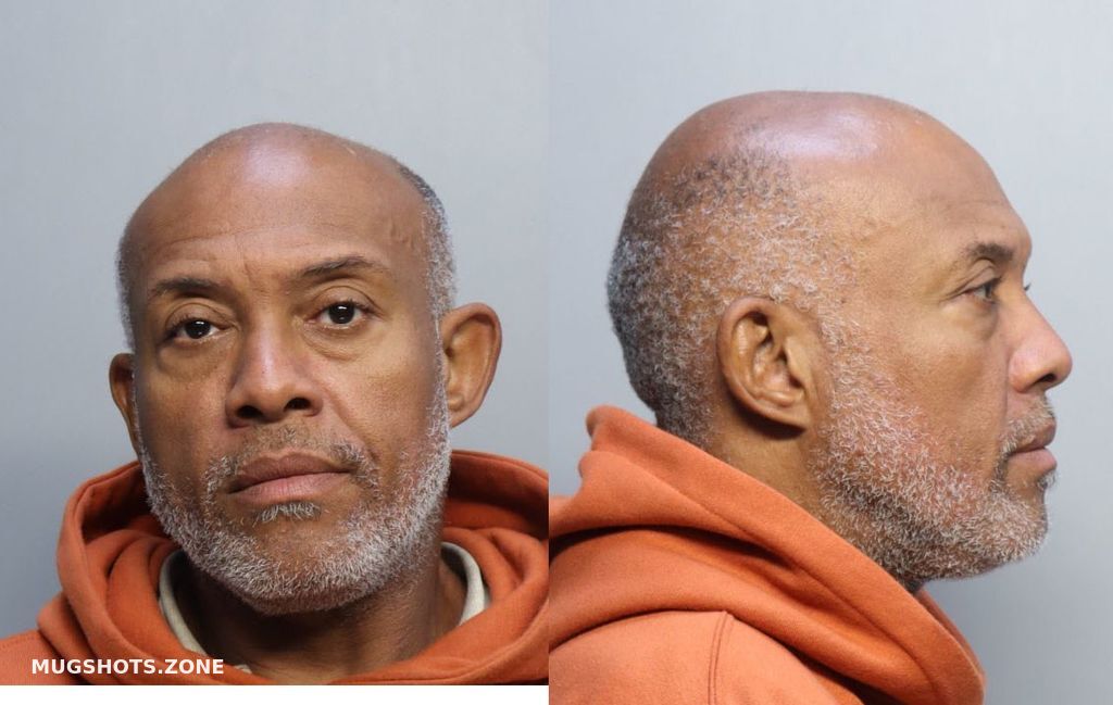 ROLLE LEROY GODFREY 12/28/2022 MiamiDade County Mugshots Zone