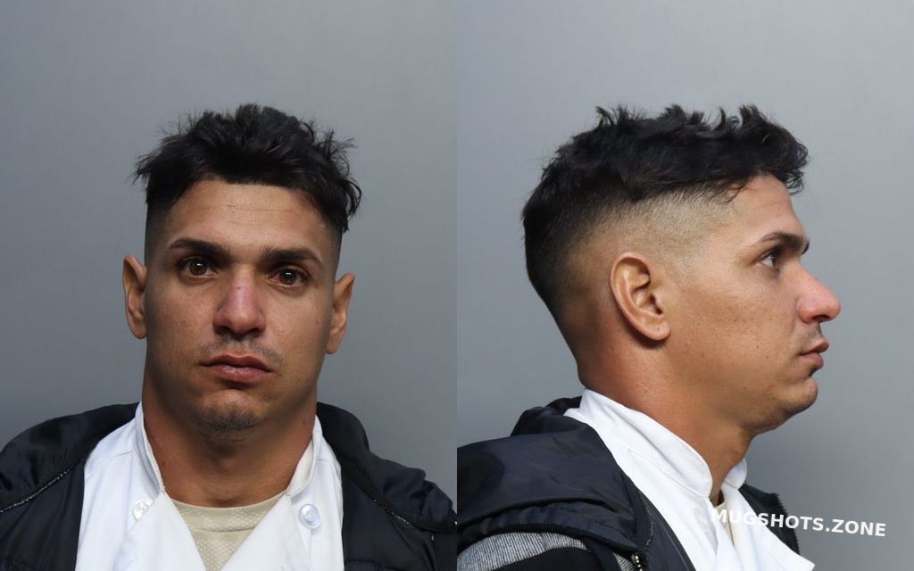 Santiesteban Carlos 12 31 2022 Miami Dade County Mugshots Zone