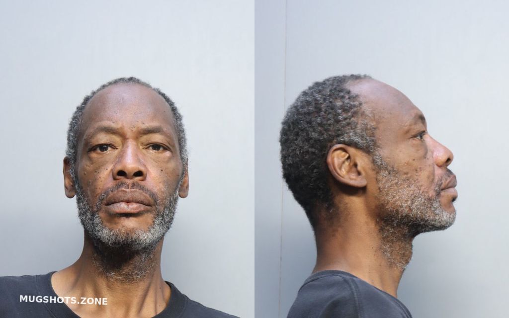 BRADLEY JAMES CLIFFORD 01/25/2023 MiamiDade County Mugshots Zone