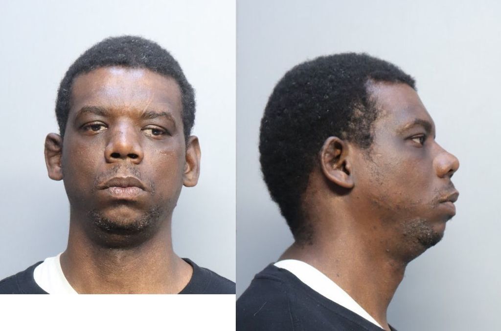 SIMMONS CALVIN 02/01/2023 - Miami-Dade County Mugshots Zone