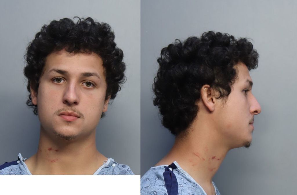 HERNANDEZ JUNIER 02/03/2023 - Miami-Dade County Mugshots Zone