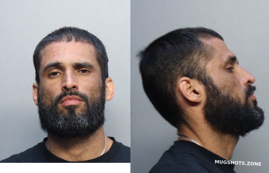 REYES CHRISTOPHER MICHAEL 03/23/2023 MiamiDade County Mugshots Zone