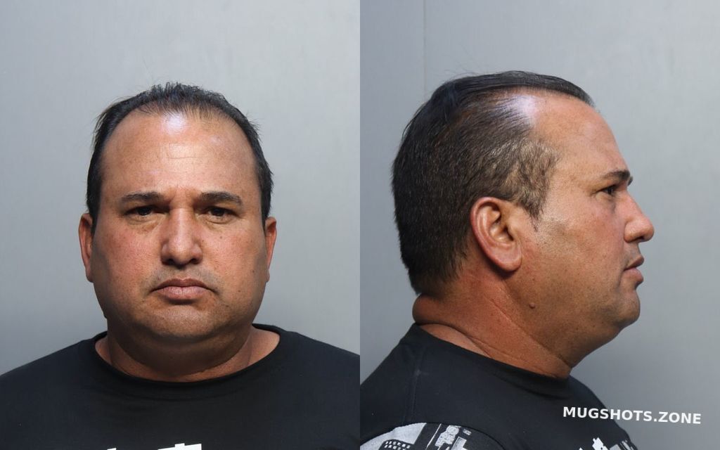 SANCHEZHERNANDEZ DAGOBERTO 04/10/2023 MiamiDade County Mugshots Zone