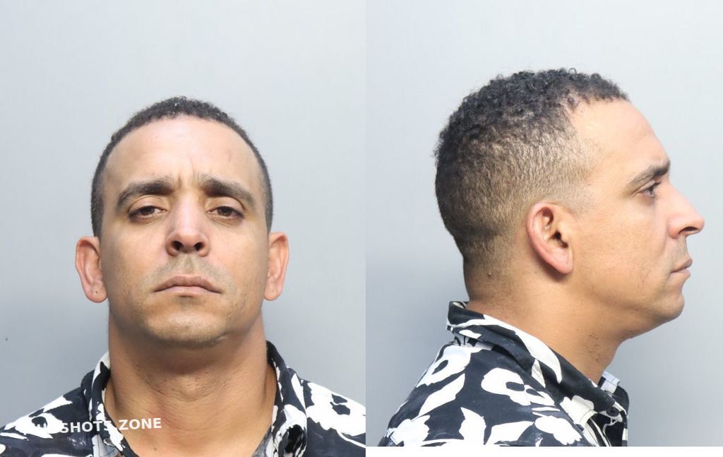 Calzadilla Osvaldo Julio 08302023 Miami Dade County Mugshots Zone 0281