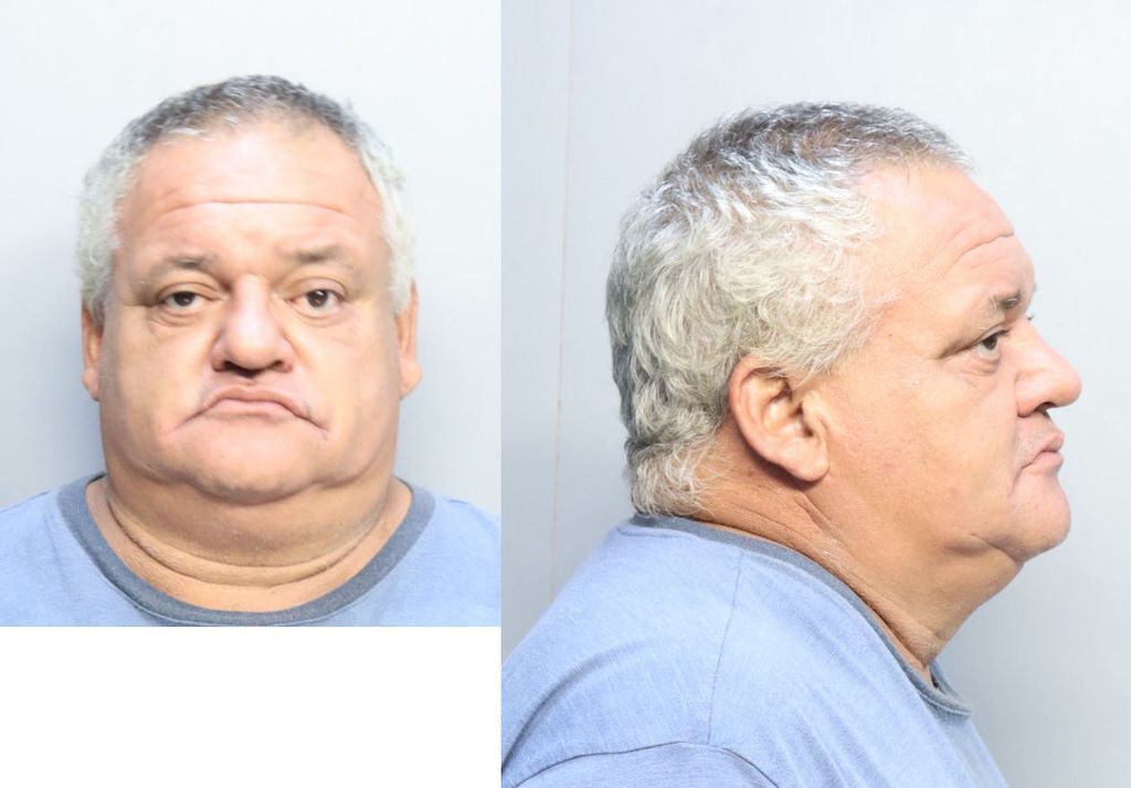 GONZALEZ RAFAEL 09/19/2023 MiamiDade County Mugshots Zone