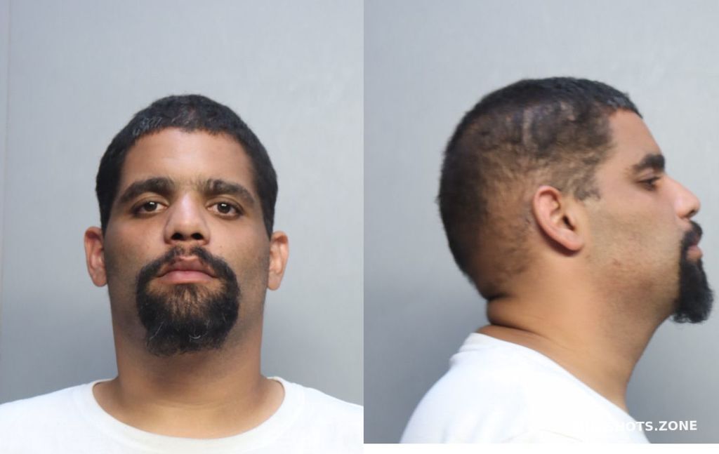 DELEON CARLOS MANUEL 10/17/2023 MiamiDade County Mugshots Zone