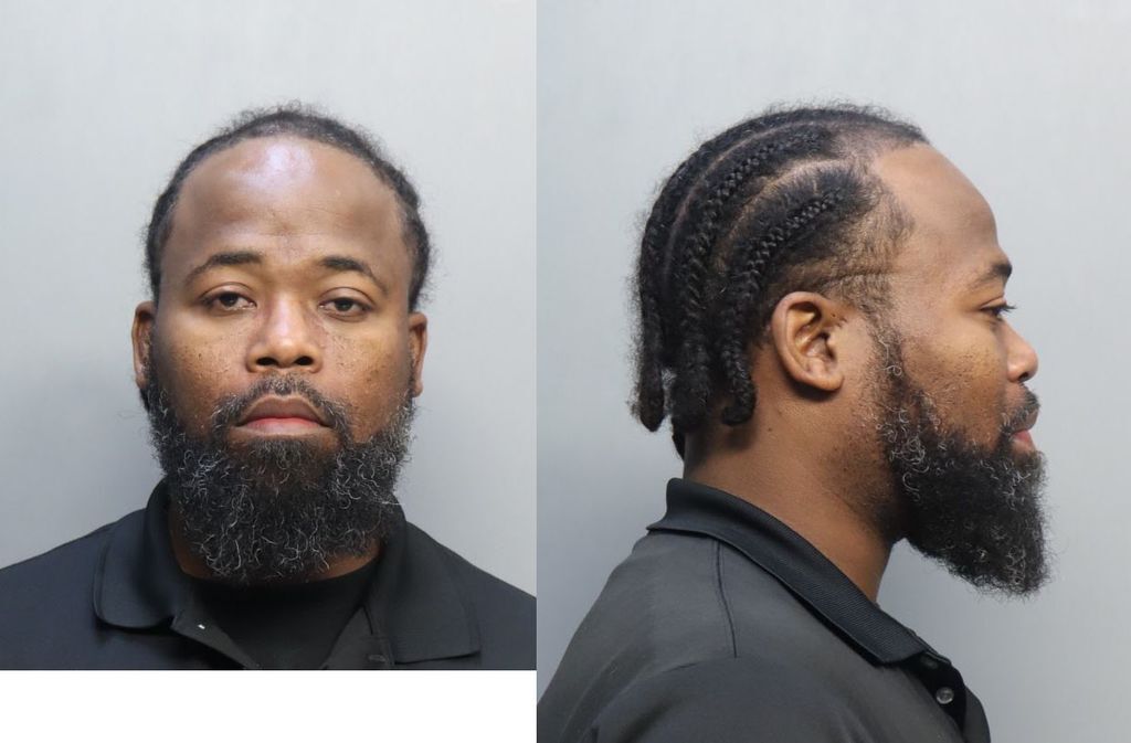 ADSIDE CURTIS JAMES 12/29/2023 MiamiDade County Mugshots Zone