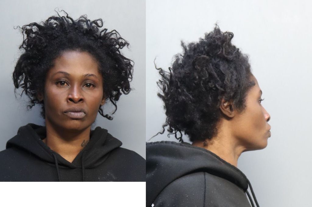 HOBBS SHARONDA DEVETTE 01/02/2024 MiamiDade County Mugshots Zone