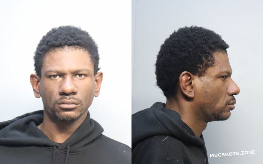 Reynolds Berry Johnathan 01 24 2024 - Miami-dade County Mugshots Zone