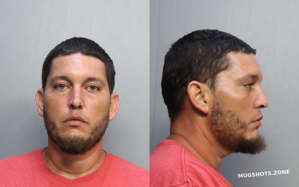 GONZALEZ STEVEN MARTIN 03/28/2024 - Miami-Dade County Mugshots Zone