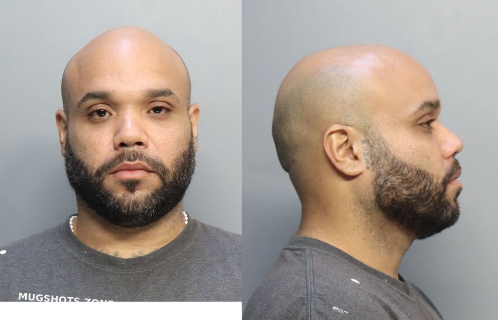 AVILES CARLOS 07/22/2024 - Miami-Dade County Mugshots Zone