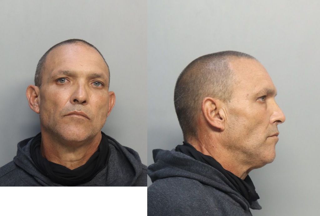 ARIAS MANUEL 10/15/2024 MiamiDade County Mugshots Zone