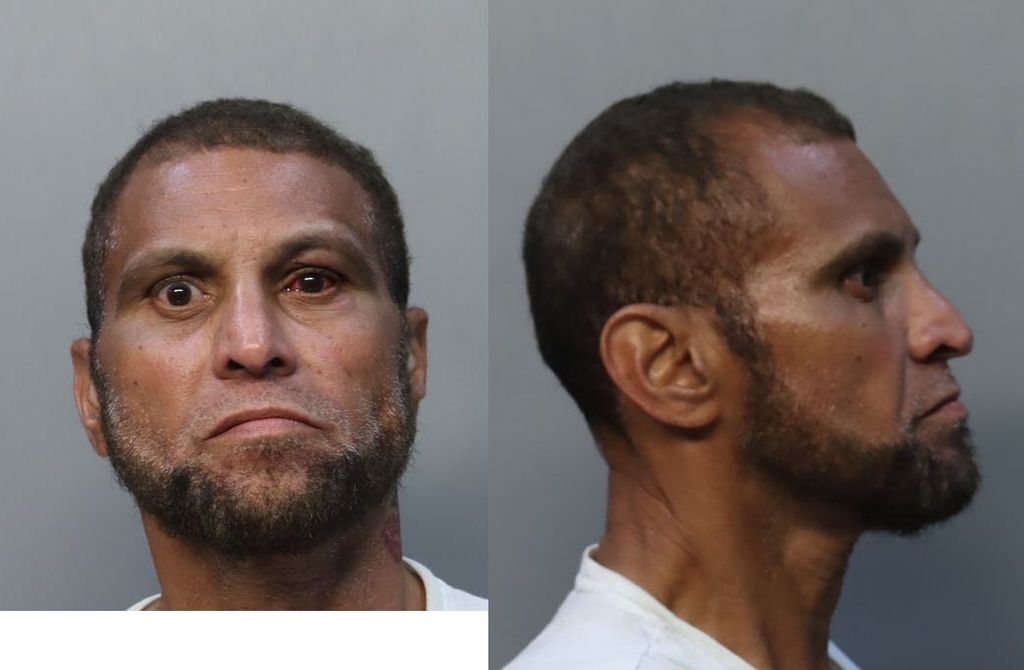 CARRERO SALUSTIANO 09/19/2025 MiamiDade County Mugshots Zone