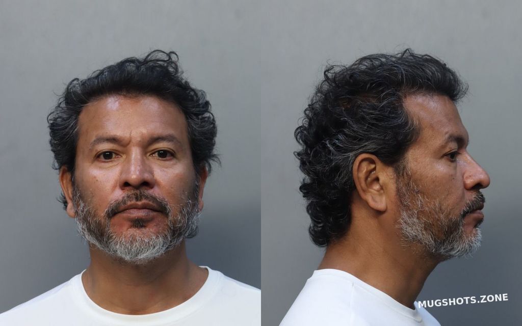 AREVALO RUBEN 11/03/2025 - Miami-Dade County Mugshots Zone
