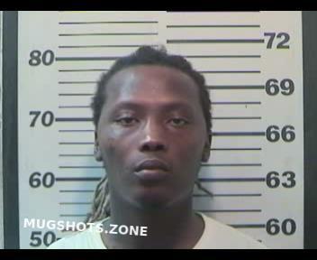 RUSSELL MICHAEL ANTONIO 12/25/2021 - Mobile County Mugshots Zone