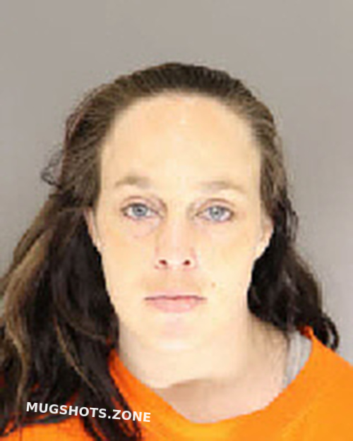 FURR BRANDI NICOLE DEAN 02/04/2022 - Moore County Mugshots Zone