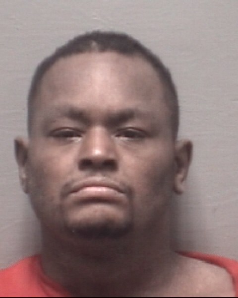 COVINGTON DELQUON AARON 04/10/2021 - New Hanover County Mugshots Zone