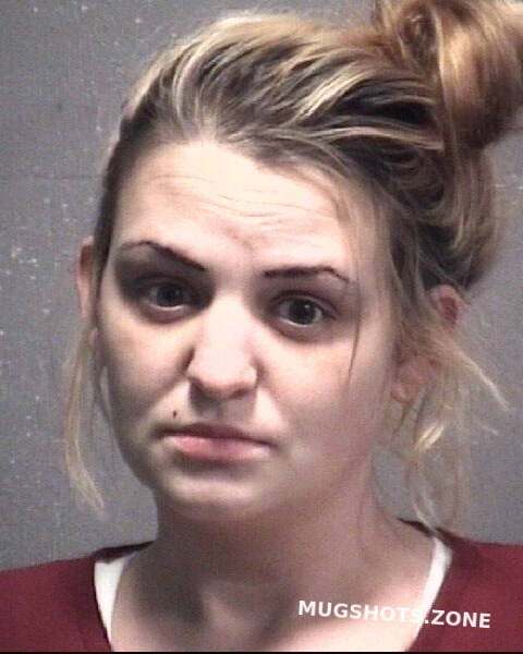 CROOM ALEXIS DANIELLE 06/04/2021 - New Hanover County Mugshots Zone