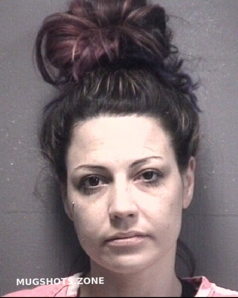 WALKER JUSTINA NICHOLE 10/24/2021 - New Hanover County Mugshots Zone