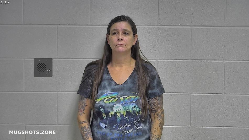 Suter Carol Ann 04202023 Oldham County Mugshots Zone 