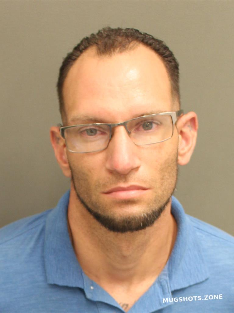 SANTIAGO MICHAEL ANGELO 04/30/2021 - Orange County Mugshots Zone