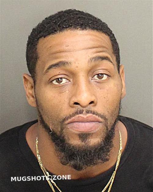 ROBINSON TOMIA W 11/01/2023 Orange County Mugshots Zone